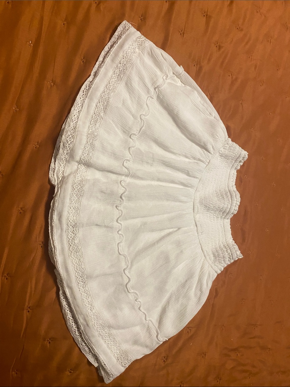 Hollister White Smocked Waist Lace-Trim Circle Skirt